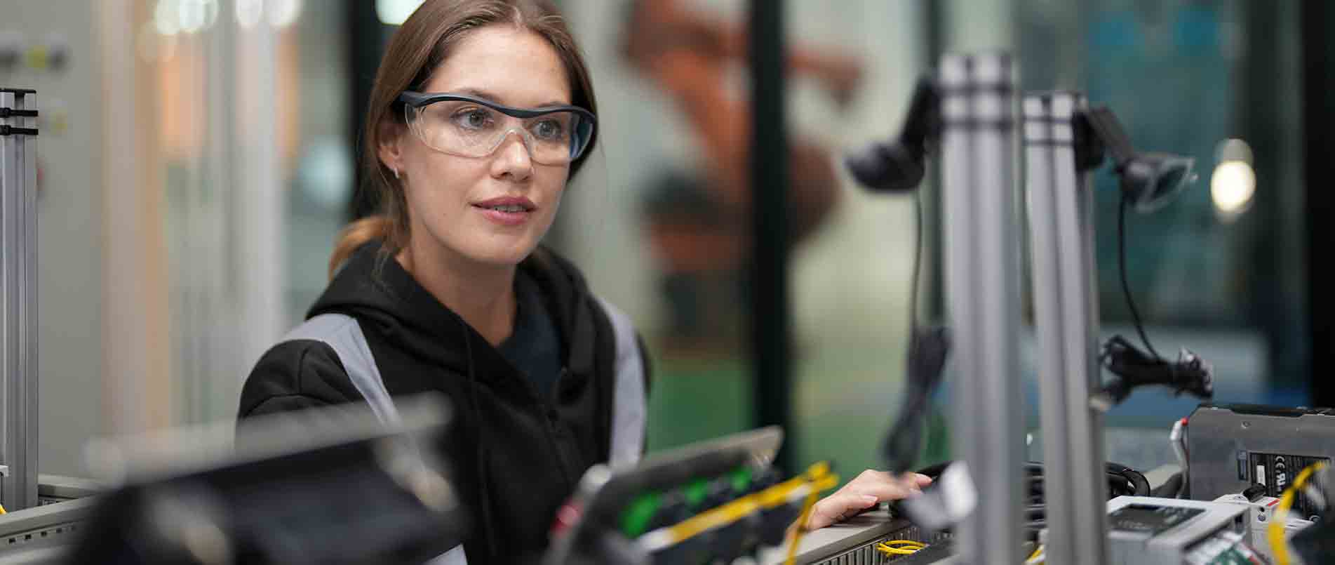 betf88通信精彩亮相IOTE 2024：探究技术融合，展望智慧未来